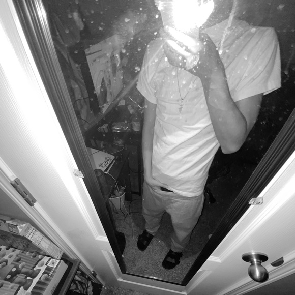 Profile Picture of Mark Baeza (@baezamark) on Poshmark