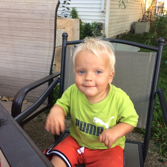 Profile Picture of Amanda Neidecker (@amandaneidecker) on Poshmark