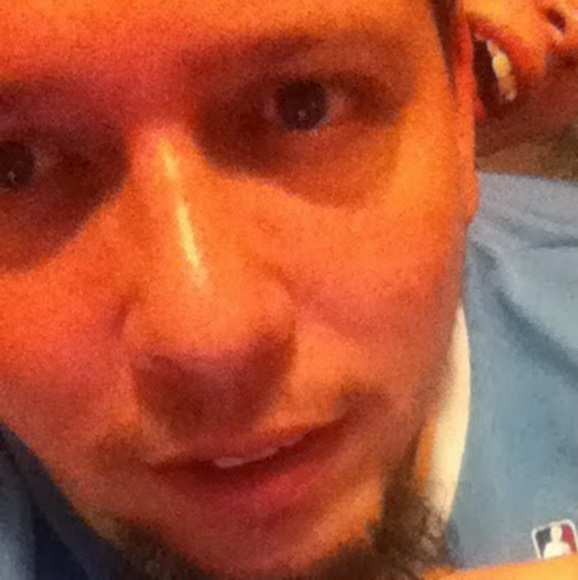 Profile Picture of Carlos Valentin (@carlosvalent461) on Poshmark