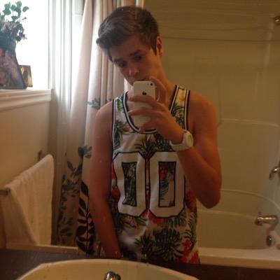 Profile Picture of Joseph Ouellette (@joe_pro11) on Twitter