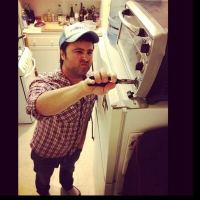 Profile Picture of Michael Castro (@mpc3po) on Twitter