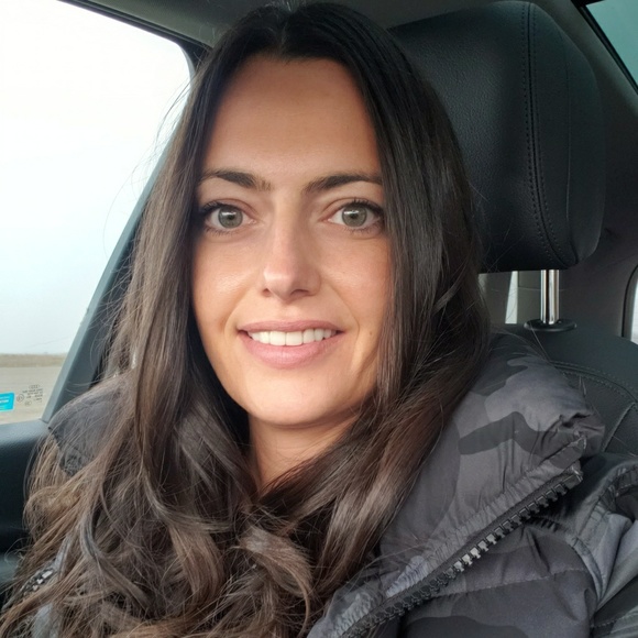 Ashley Spurek - Poshmark Profile Picture of Ashley Spurek (@ashleyspurek) on Poshmark