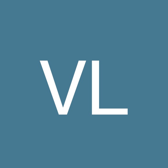Profile Picture of Victoria Lepine (@lepinevictoria9) on Poshmark