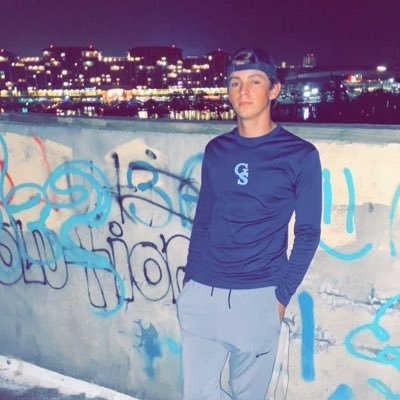 Profile Picture of Solomon Baranovics (@Solomon40532913) on Twitter