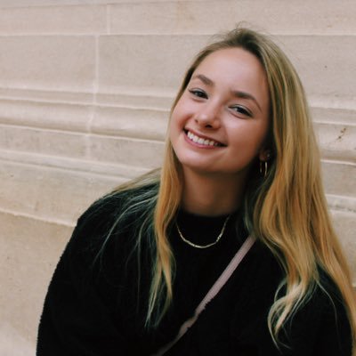 Profile Picture of Anna Yager (@ae_yager) on Twitter