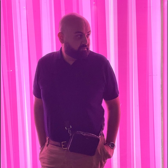 Profile Picture of Amir reza Heydari (@aimir) on Poshmark