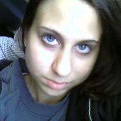 Profile Picture of Tina Manning (@LizStar42) on Twitter