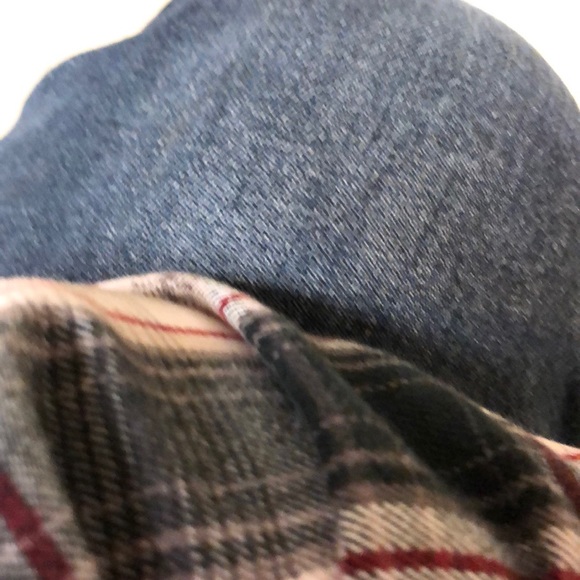 Profile Picture of Austin Phillips (@kingphiy) on Poshmark