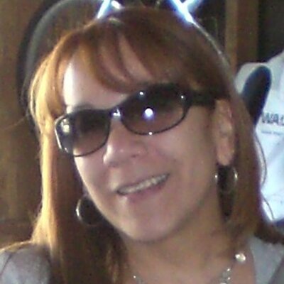 Profile Photo of Yvette Rivera (@larimar116) on Twitter