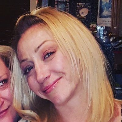 Profile Picture of JessicaB Jessiembooze@aol.com (@JayBooze2) on Twitter