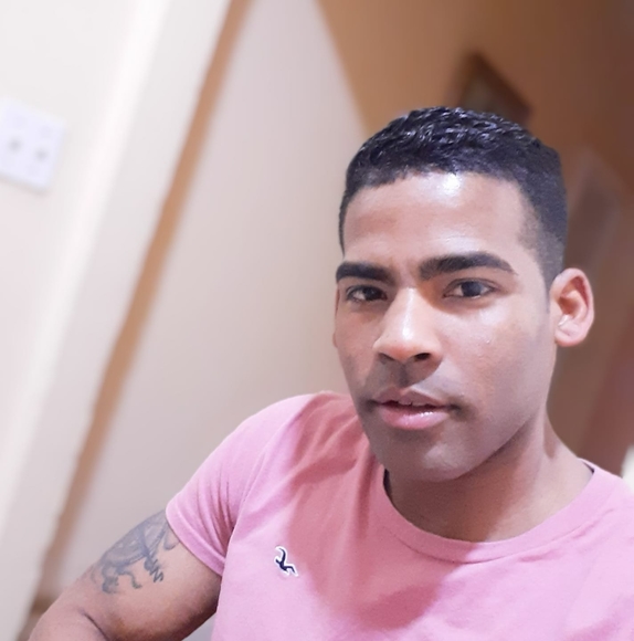 Profile Picture of Mario luis Neyra (@marioneyra39) on Poshmark