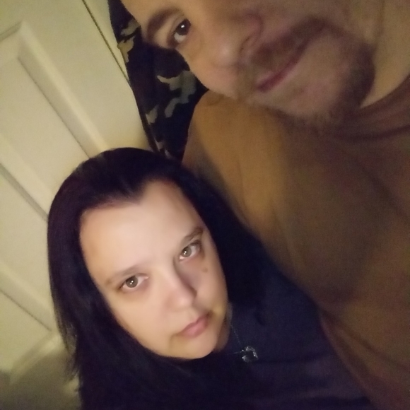 Profile Picture of Brandy Trefethen (@brndytigerlilly) on Poshmark