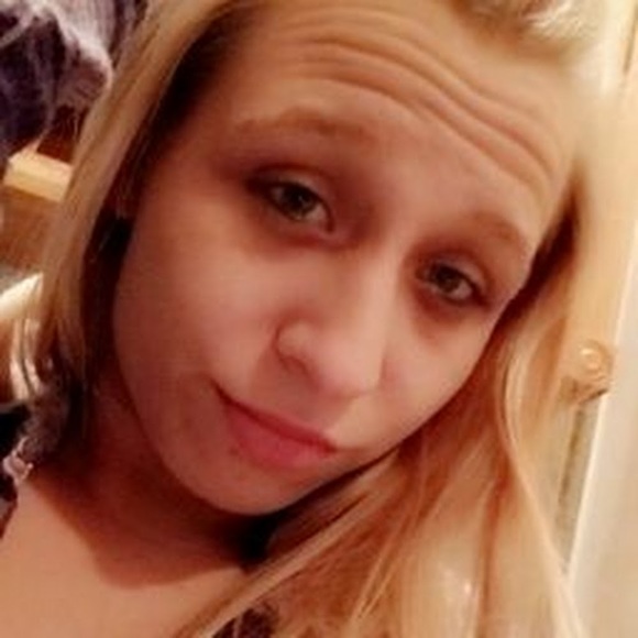 Profile Picture of Jillian Jacob (@jilljacob48) on Poshmark