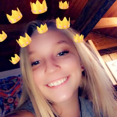 Profile Picture of Hailey Mitchell (@hailey_rainn) on Twitter