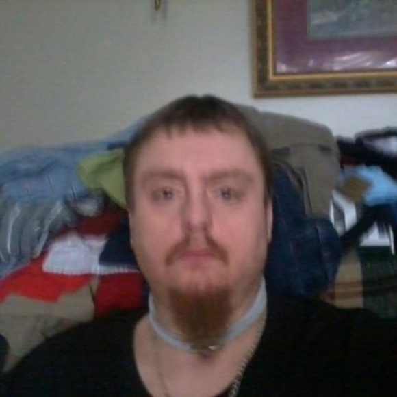 Profile Picture of Danny Obrien (@doodlespuppys3) on Poshmark