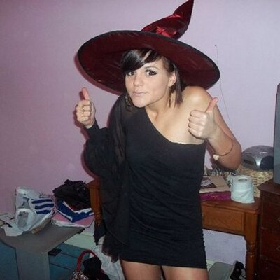 Profile Picture of Lori Nicole Plant (@lnplant) on Twitter