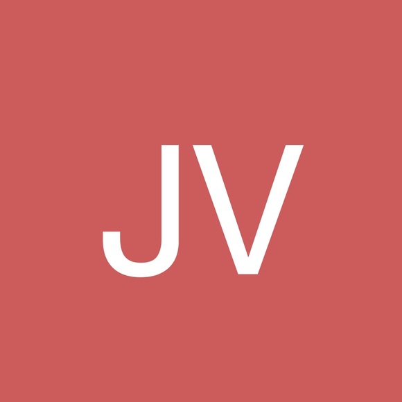 Profile Picture of Jonathan Vargas (@jonathanvarg826) on Poshmark