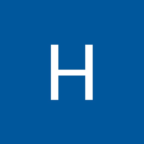 Profile Picture of Hamed Moshrefi (@hamedmoshrefi) on Poshmark