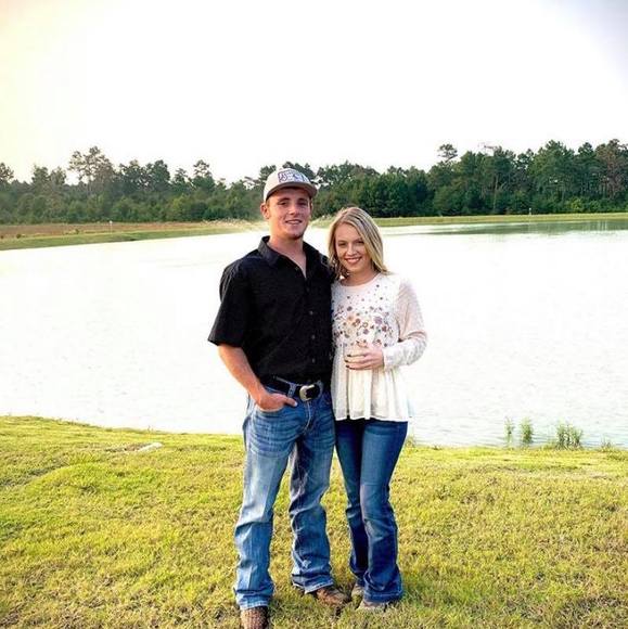 Profile Picture of Dylan Muller (@dylan_muller) on Poshmark