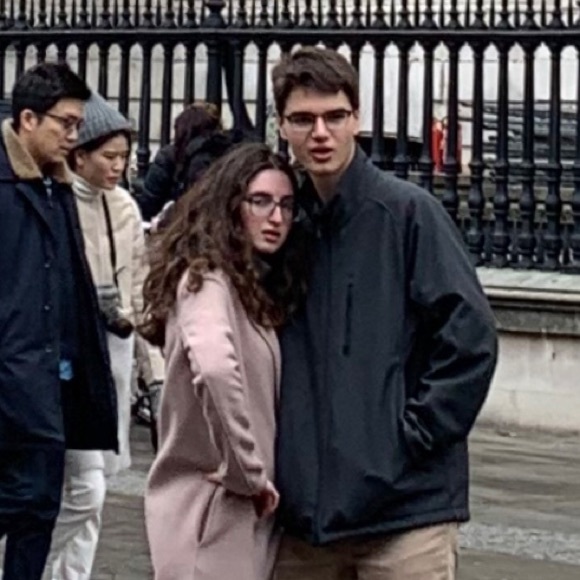 Profile Picture of Caroline Binley (@carolinebin) on Poshmark