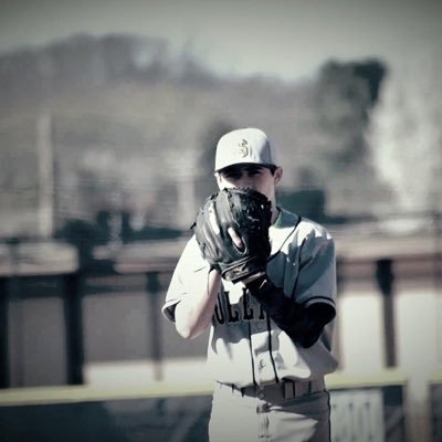 Profile Picture of Jacob Light (@Jacob_Light12) on Twitter