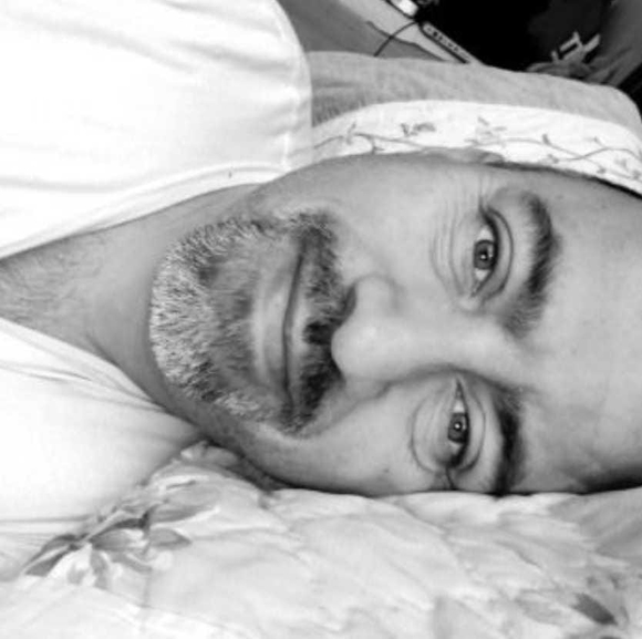 Profile Picture of Enrique Frade (@enriquefrade) on Poshmark