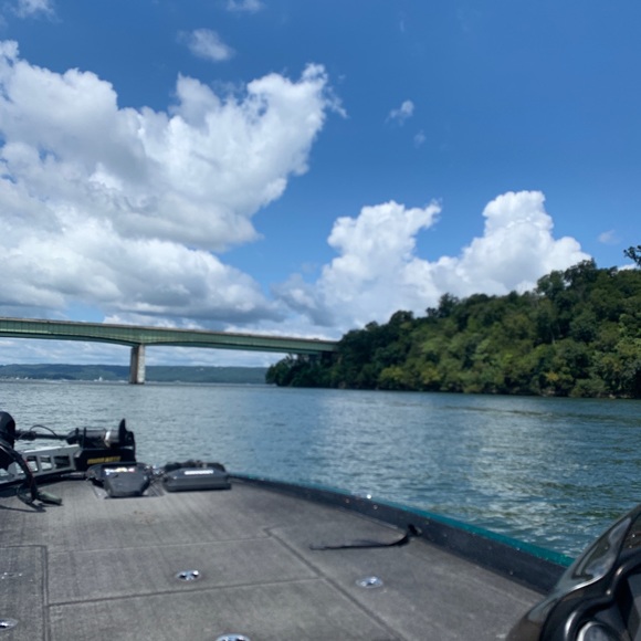 Profile Picture of Joey Healy (@cape950) on Poshmark