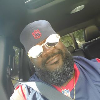 Profile Picture of Cedric Davis (c) (@cedric.davis.188) on Facebook