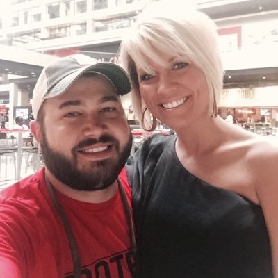 Profile Picture of Chad Brackin (@Smokey_Dawg1983) on Twitter