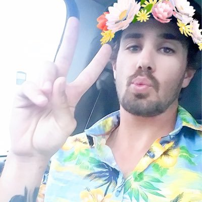 Profile Picture of Thomas Hally (@captainspicy925) on Twitter