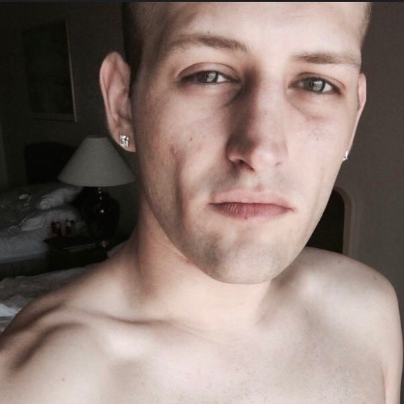 Profile Picture of Brent Shepard (@brentandrew26) on Poshmark
