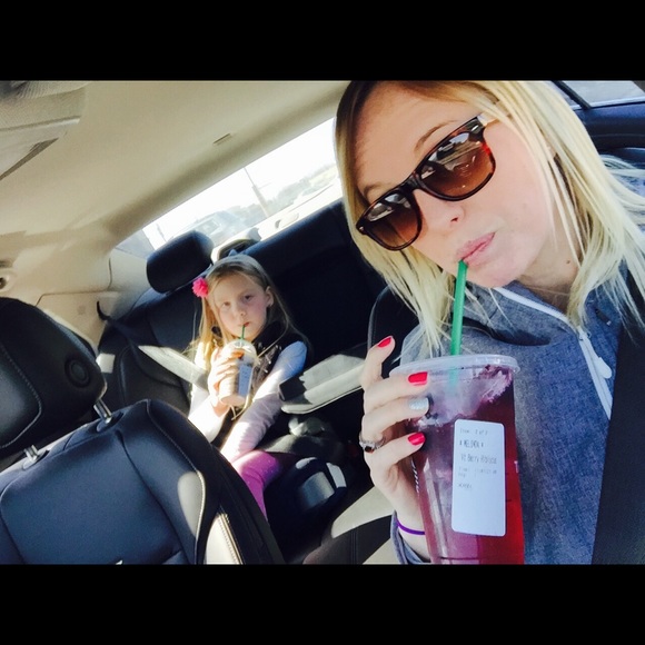 Malinda Hammelman - Poshmark Profile Picture of Malinda Hammelman (@malinda2080) on Poshmark