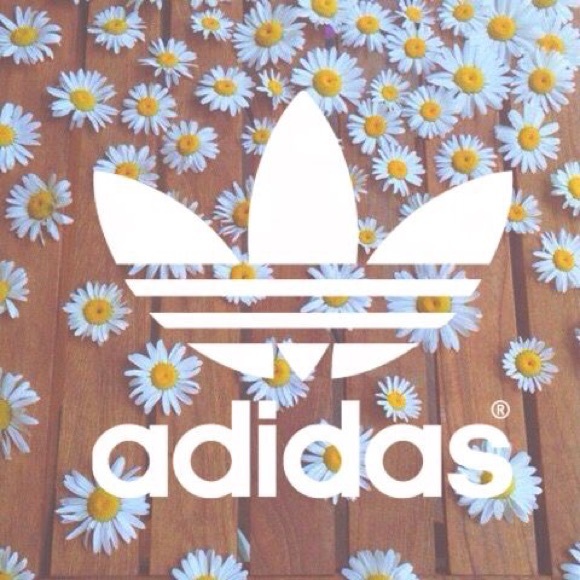 Profile Picture of Daisy Devora (@daisy_29) on Poshmark