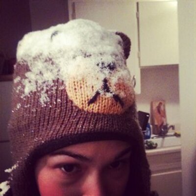 Profile Picture of Jessica Neufeld (@Neucatjones) on Twitter