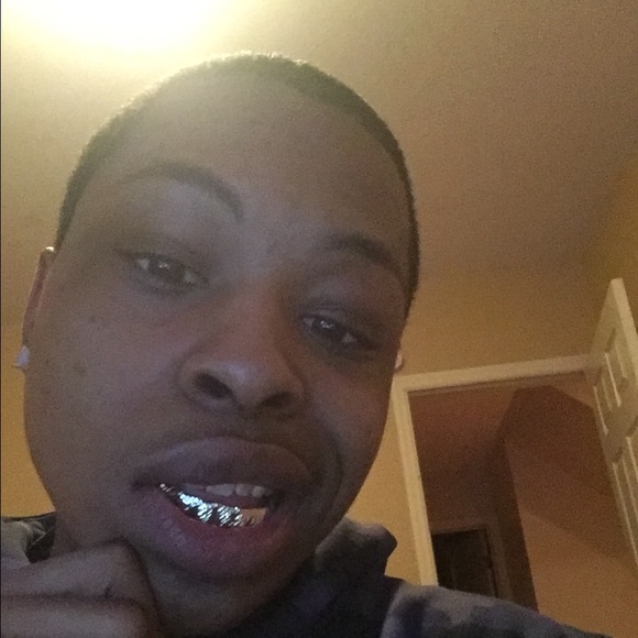 Profile Picture of Bernard Wright (@blove315) on Poshmark