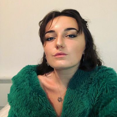Profile Picture of L.A (@libbyadams1) on Twitter