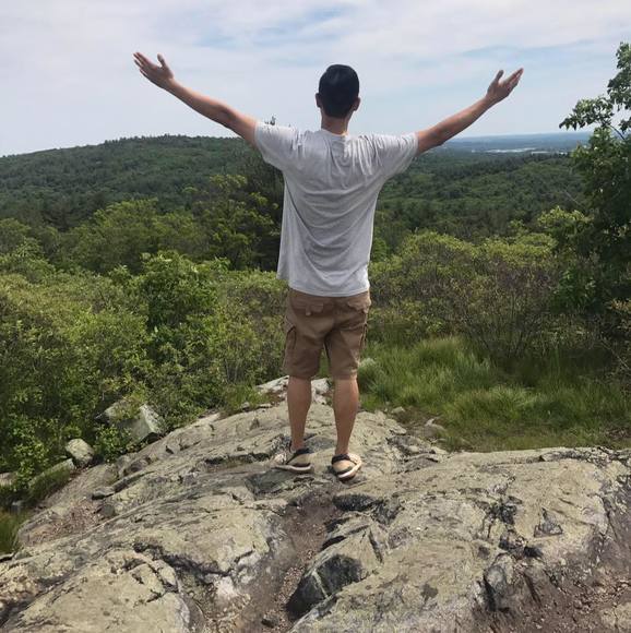 Profile Picture of Daniel Ng (@heyimdan85) on Poshmark