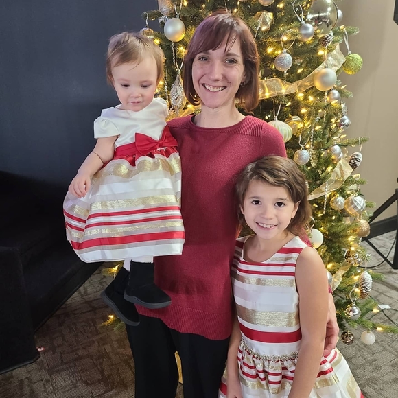 Profile Picture of Jen Allen (@jen_allen1111) on Poshmark