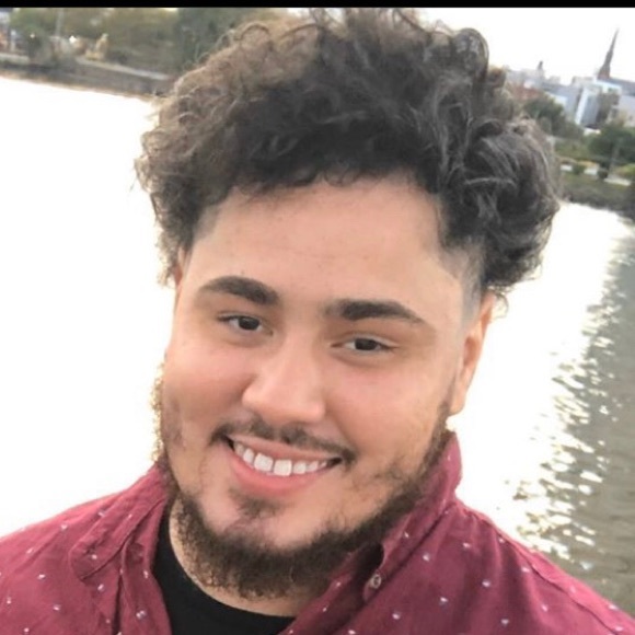 Profile Picture of Pierre Rivera (@pairkixz) on Poshmark