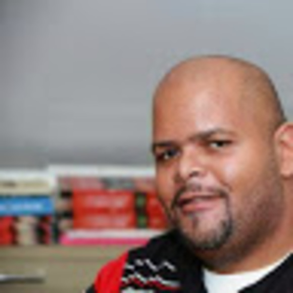 Profile Picture of Genio Etienne (@m_booger) on Poshmark