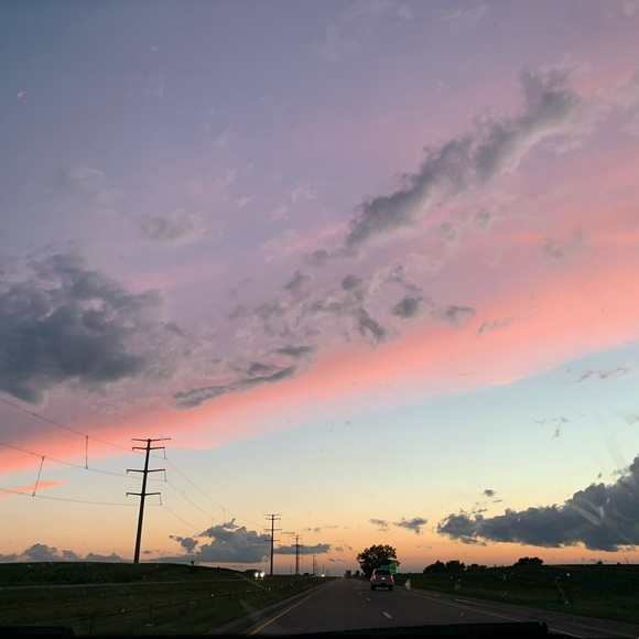 Profile Picture of Lillian Perreault (@lperreault28) on Poshmark