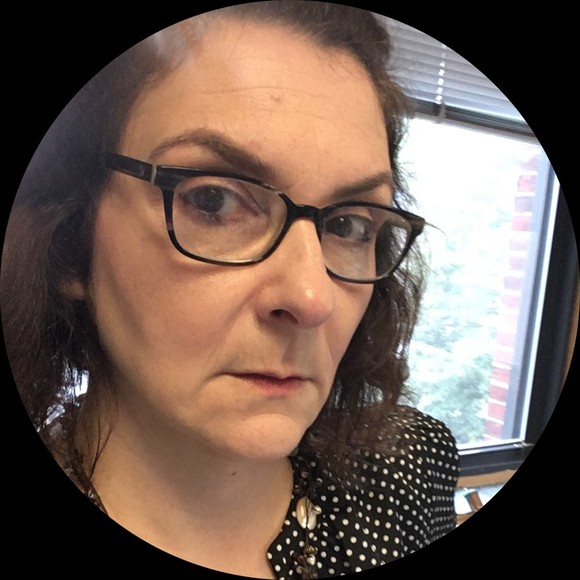 Profile Picture of Marianne Colangelo (@marianneapril) on Poshmark