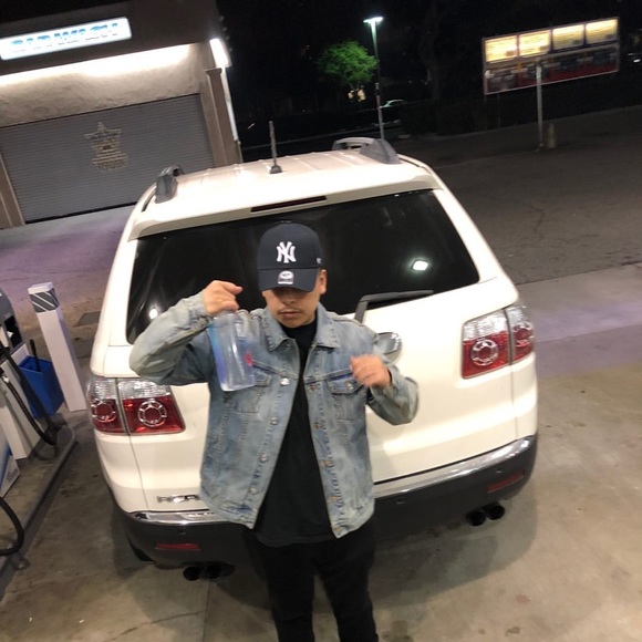 Profile Picture of Chris Caldera (@13chrisc) on Poshmark
