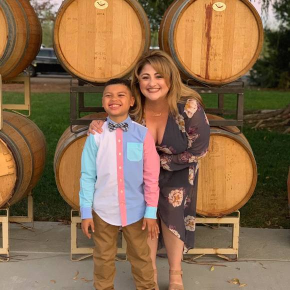 Profile Picture of Adriana Arellano lizama (@adriana530) on Poshmark