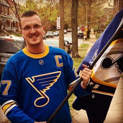 Profile Picture of Allen Sanders (@aFRIGGINbeech) on Twitter