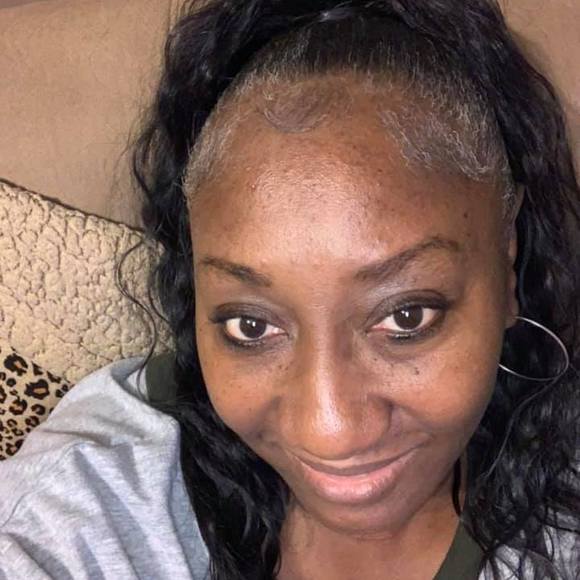 Profile Picture of Vivian Daniel (@viviandaniel48) on Poshmark