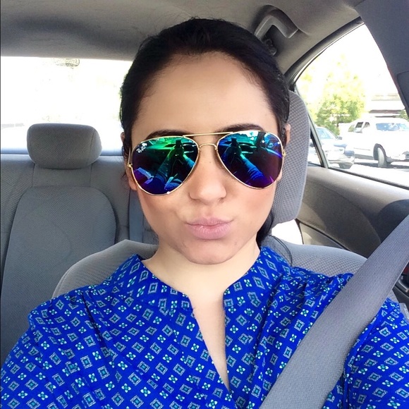 Profile Picture of Ana paula Dornelas (@pailinha) on Poshmark