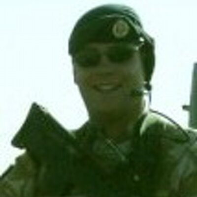 Profile Picture of Iain Peck (@RonBTheGunShow) on Twitter