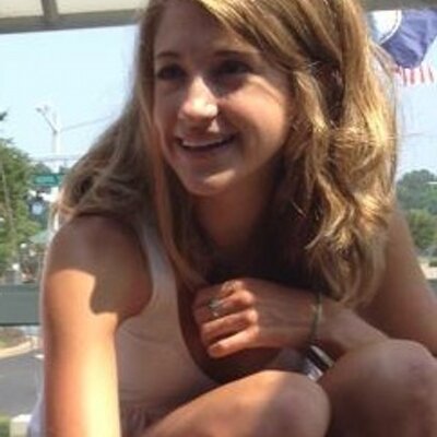 Profile Picture of Joanna Stevens (@josteves22) on Twitter