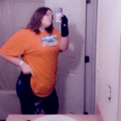 Profile Picture of Bree Weaver (@BreeWeaver16) on Twitter